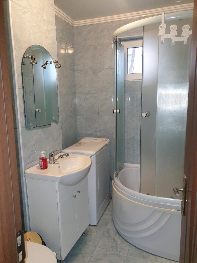 ヤシAlin Apartamentアパートメント エクステリア 写真